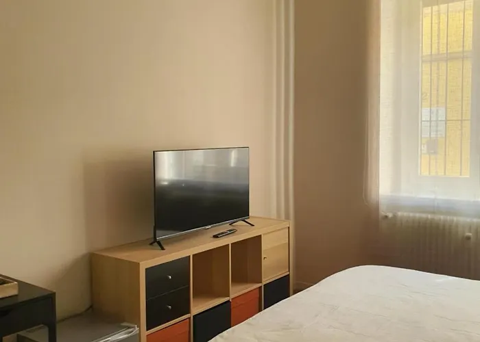 - Garden - Private Bathroom Turin